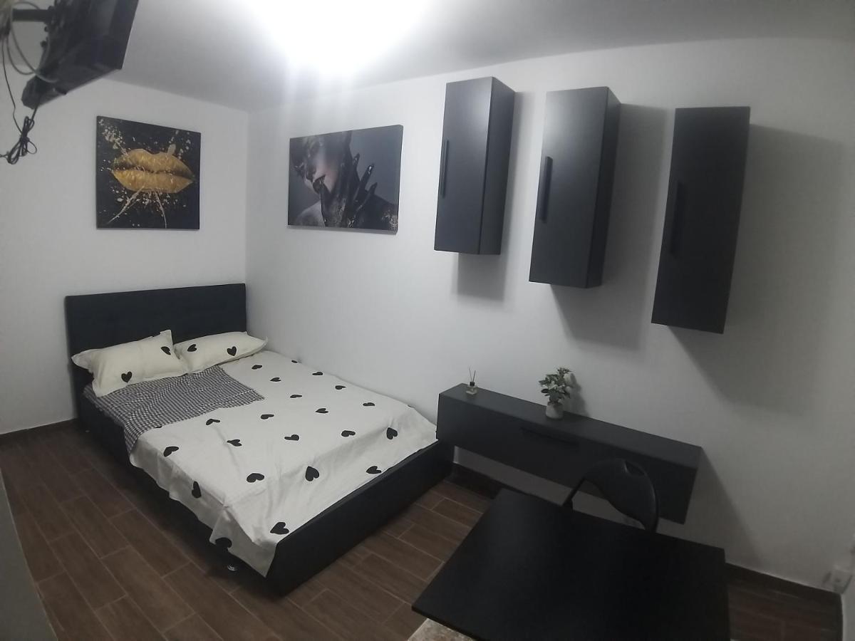 Ovidiu Relaxing Place บูคาเรสต์ ภายนอก รูปภาพ
